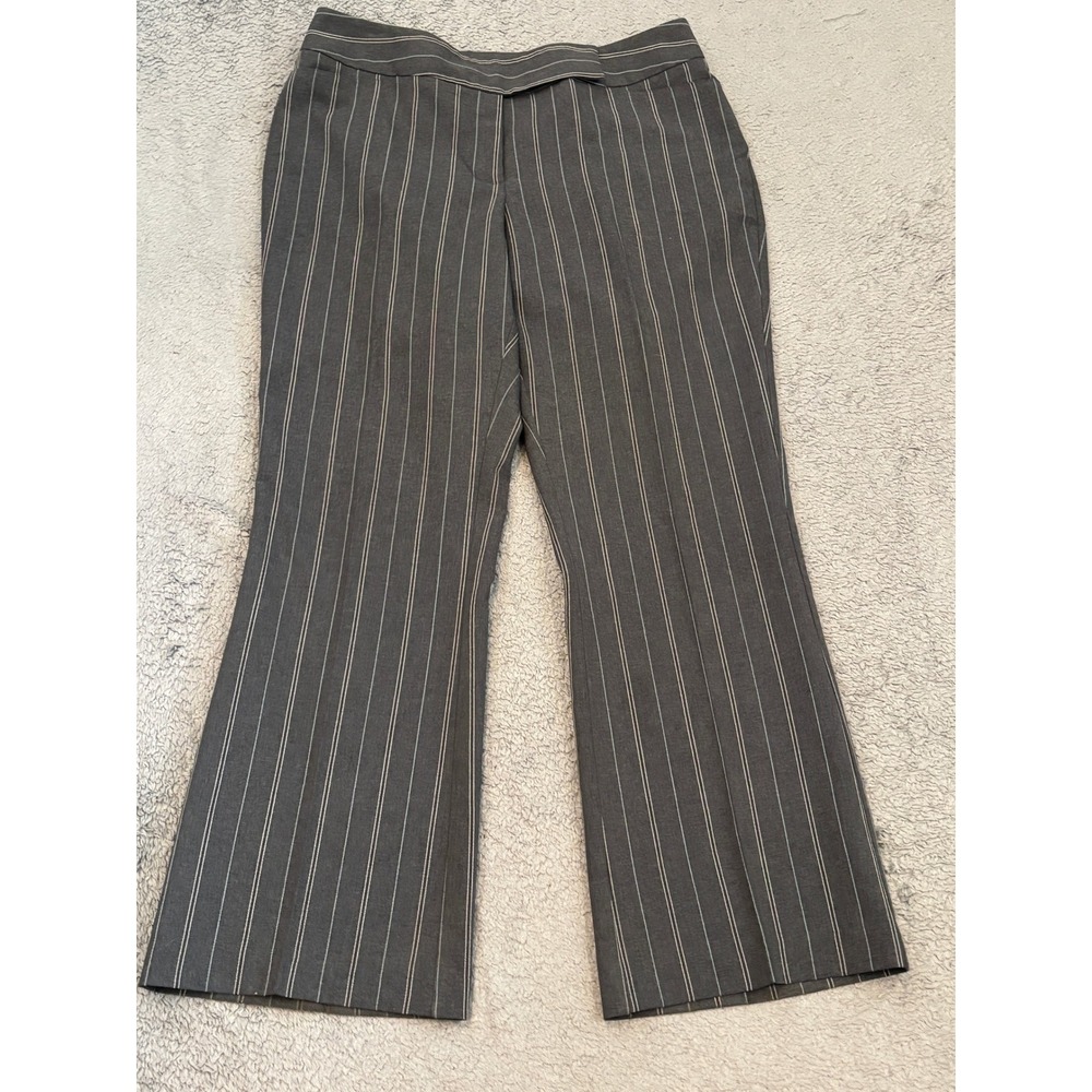 New York & Company City Stretch Gray Pinstripe Flare Leg Dress Pants Womens 12